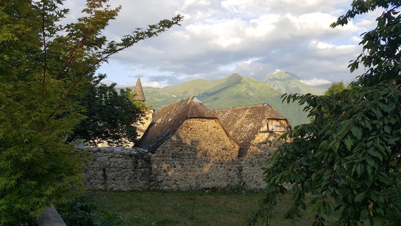 Les Rochers Saint-Savin  Bagian luar foto